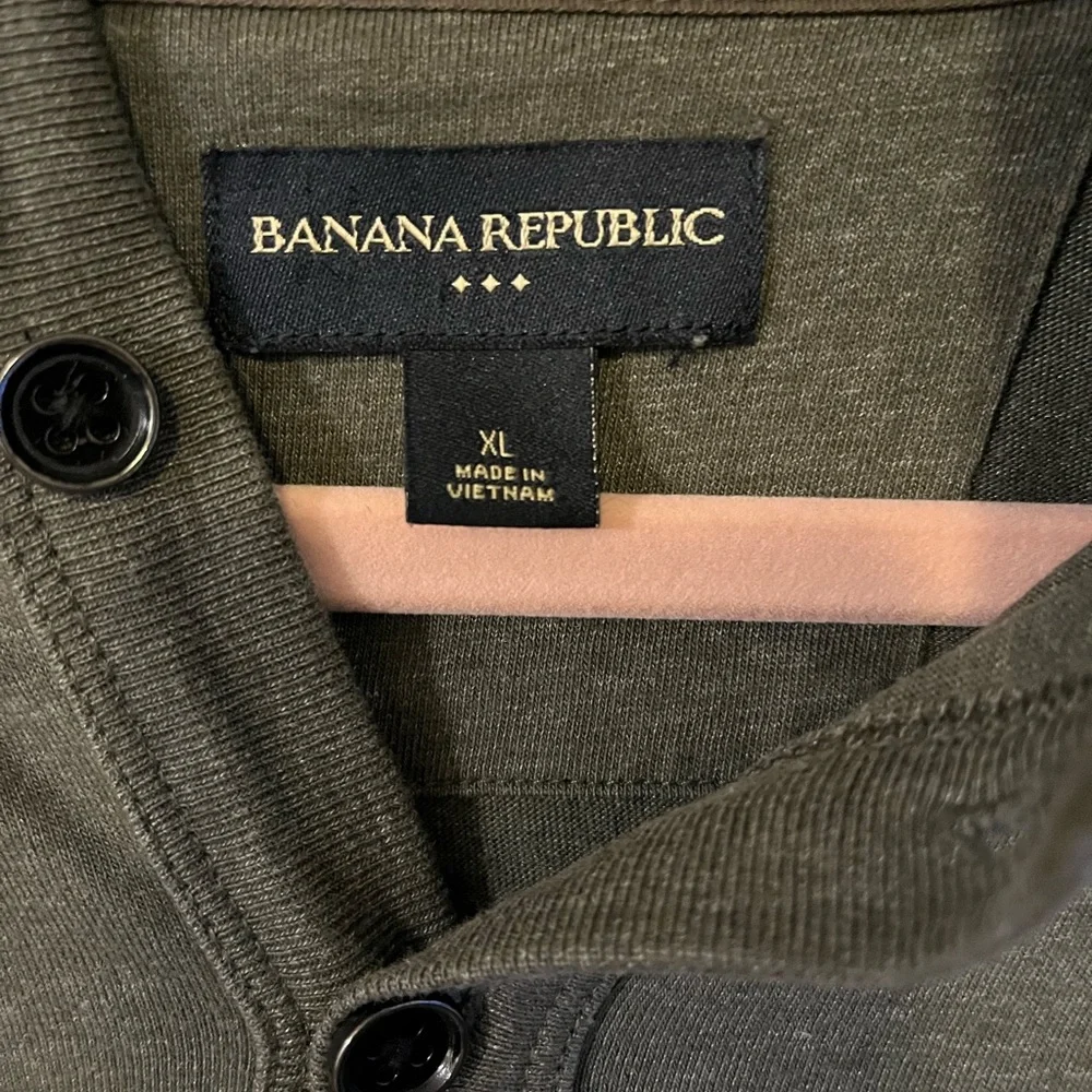 Banana Republic Shirt Mens Extra Large XL Green Hoodie Long Sleeve Henley Pocket